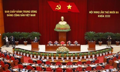  Thông cáo báo chí về ngày làm việc thứ hai Hội nghị Trung ương 13 khóa XIII